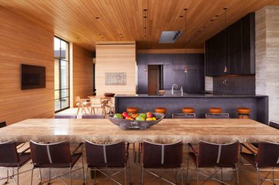 What are the effects of the thickness of the stone slab on the stone